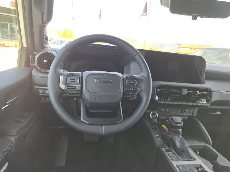 Toyota Land Cruiser nuova a L'Aquila (6)
