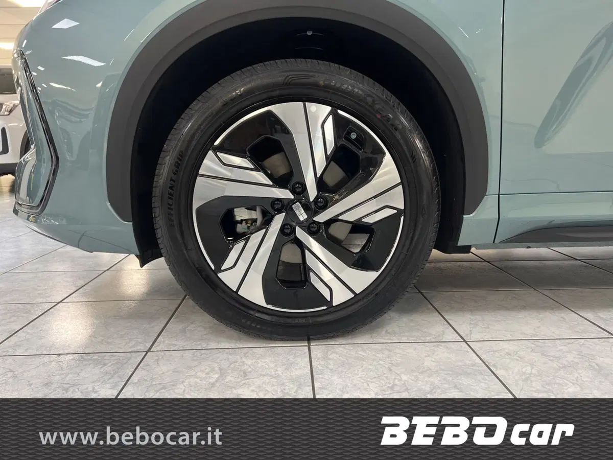 Geely EX5 nuova a Torino (12)