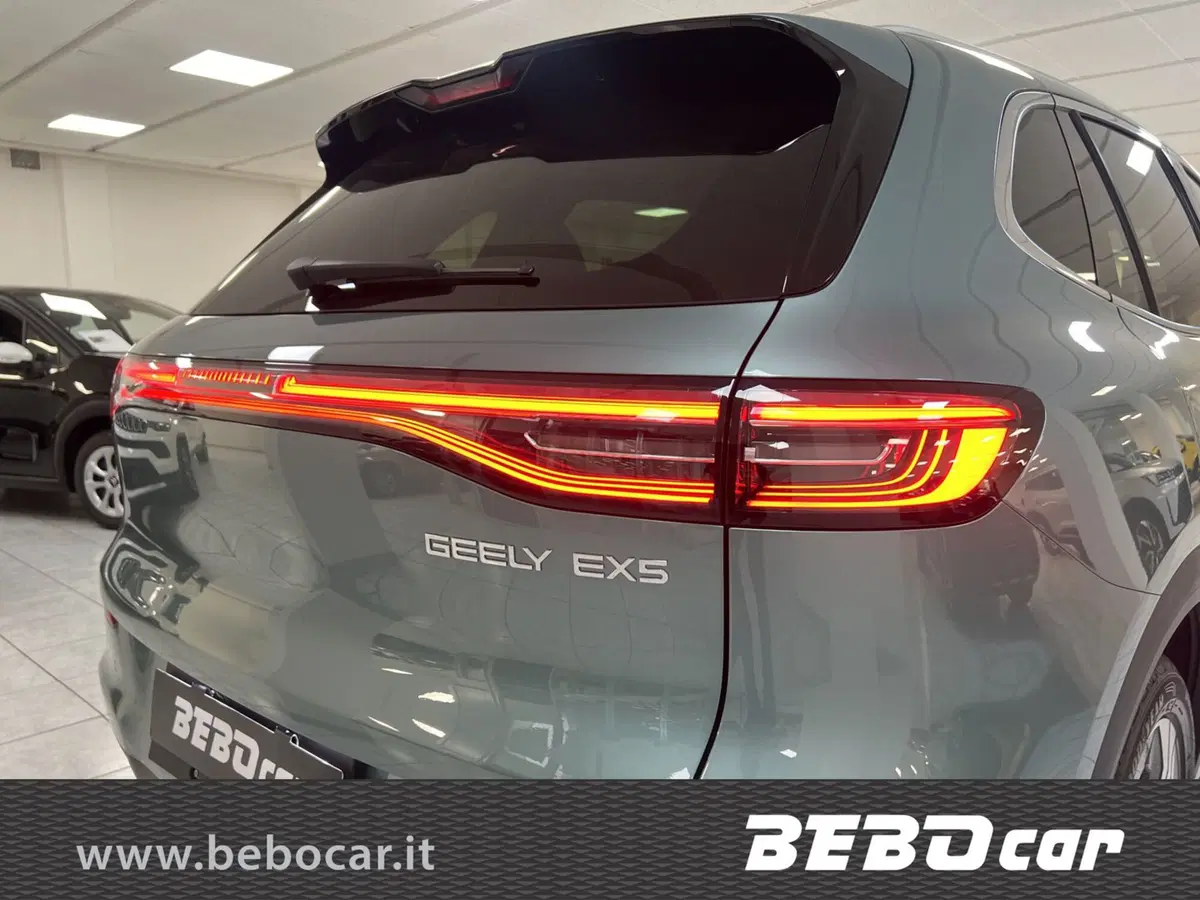 Geely EX5 nuova a Torino (14)