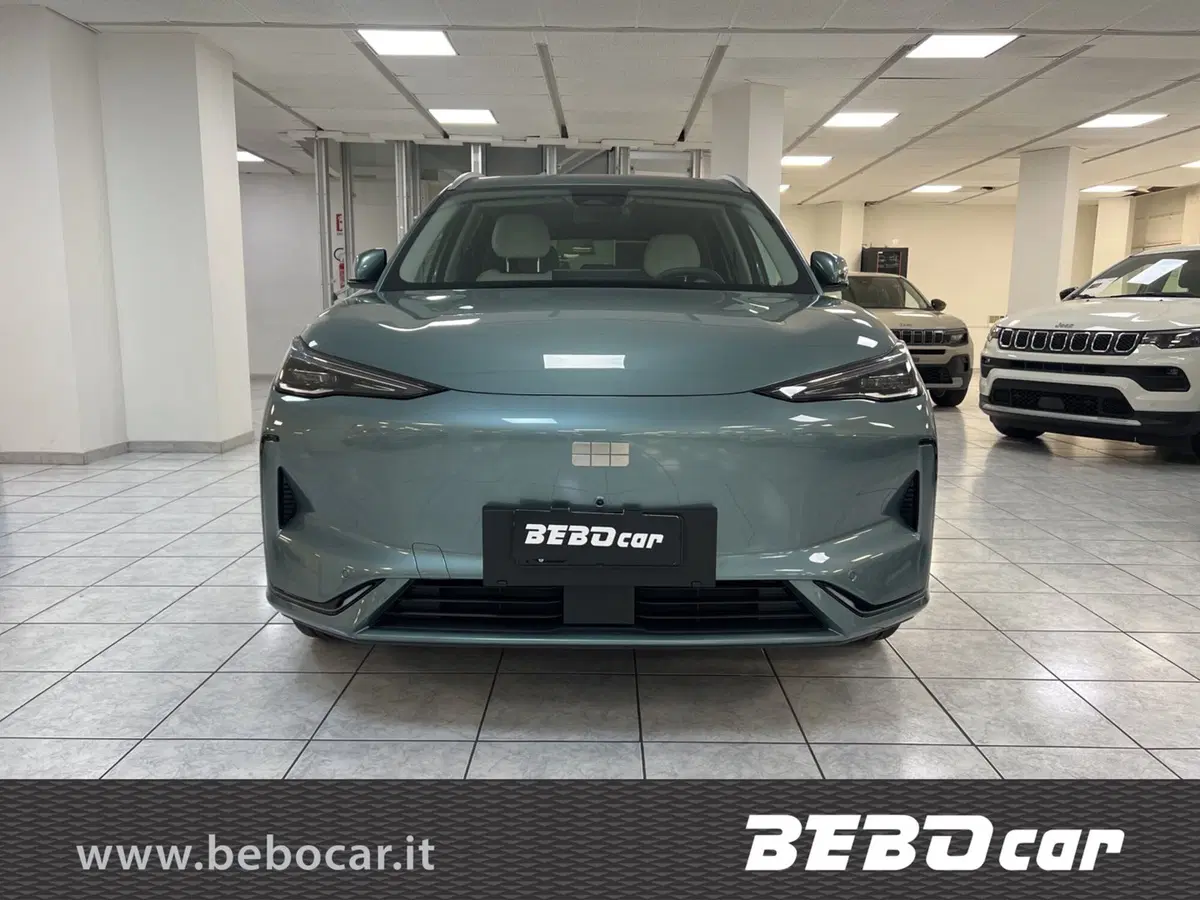 Geely EX5 nuova a Torino (2)