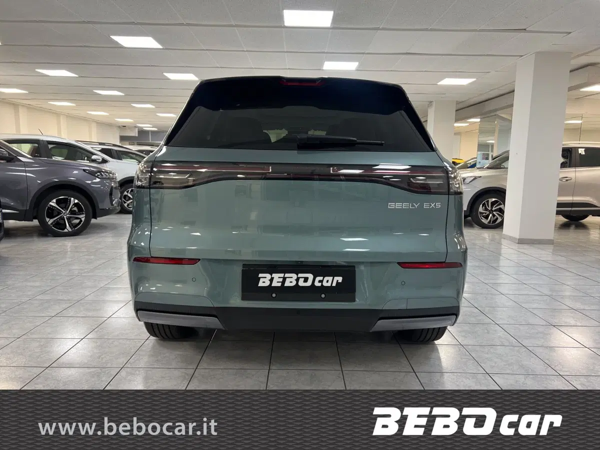 Geely EX5 nuova a Torino (6)