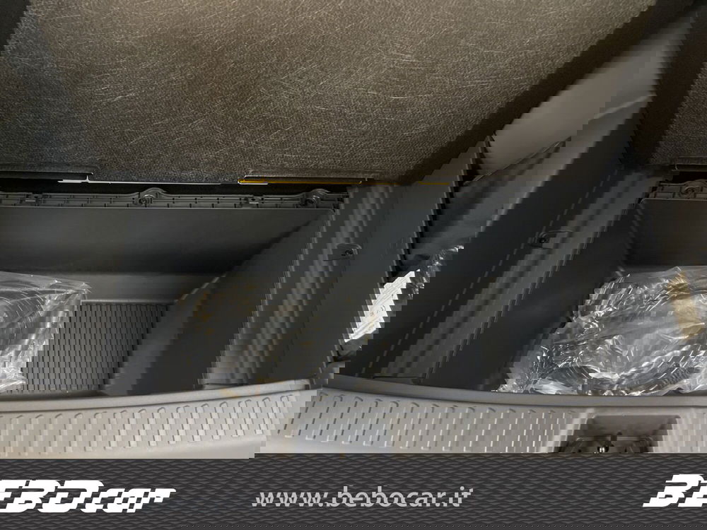 Geely EX5 nuova a Torino (9)