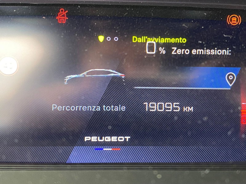 Peugeot 408 usata a Milano (12)