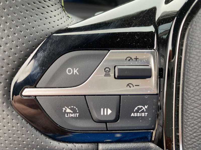 Peugeot 408 usata a Milano (16)