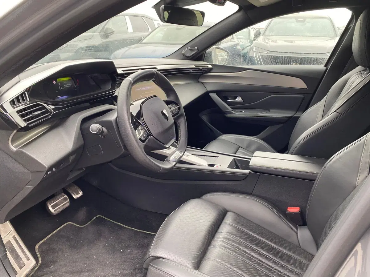 Peugeot 408 usata a Milano (8)