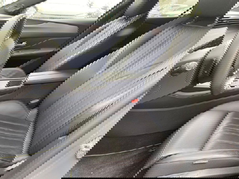 Peugeot 408 usata a Milano (9)