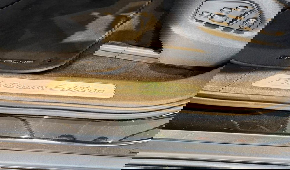 Porsche Cayenne usata a Firenze (9)