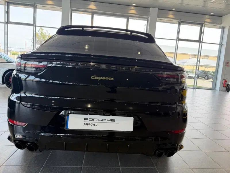 Porsche Cayenne usata a Firenze (15)