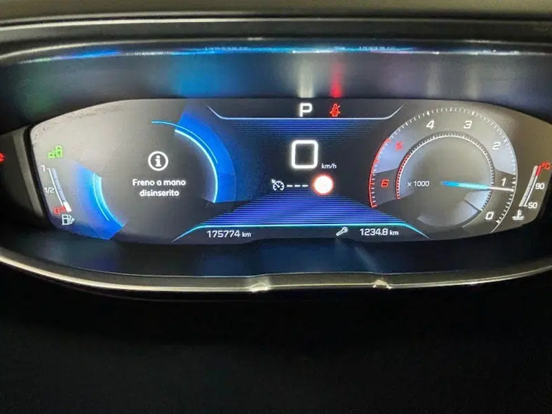 Peugeot 3008 usata a Perugia (11)