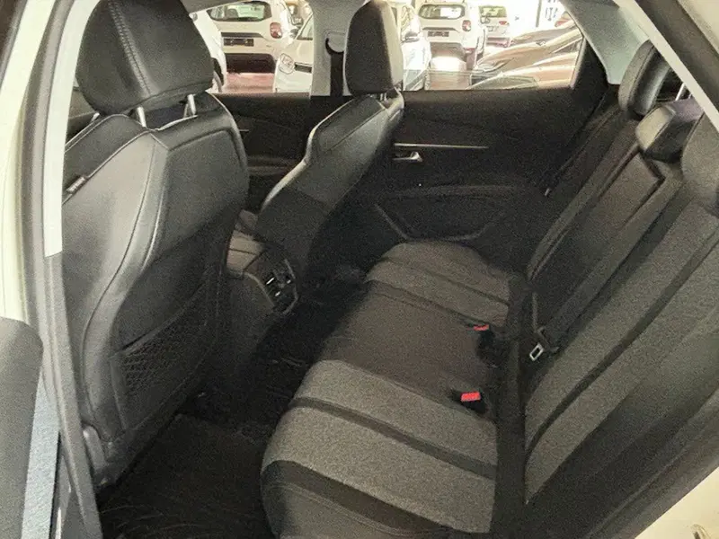 Peugeot 3008 usata a Perugia (12)
