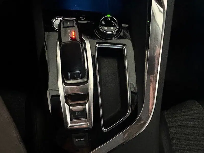 Peugeot 3008 usata a Perugia (9)