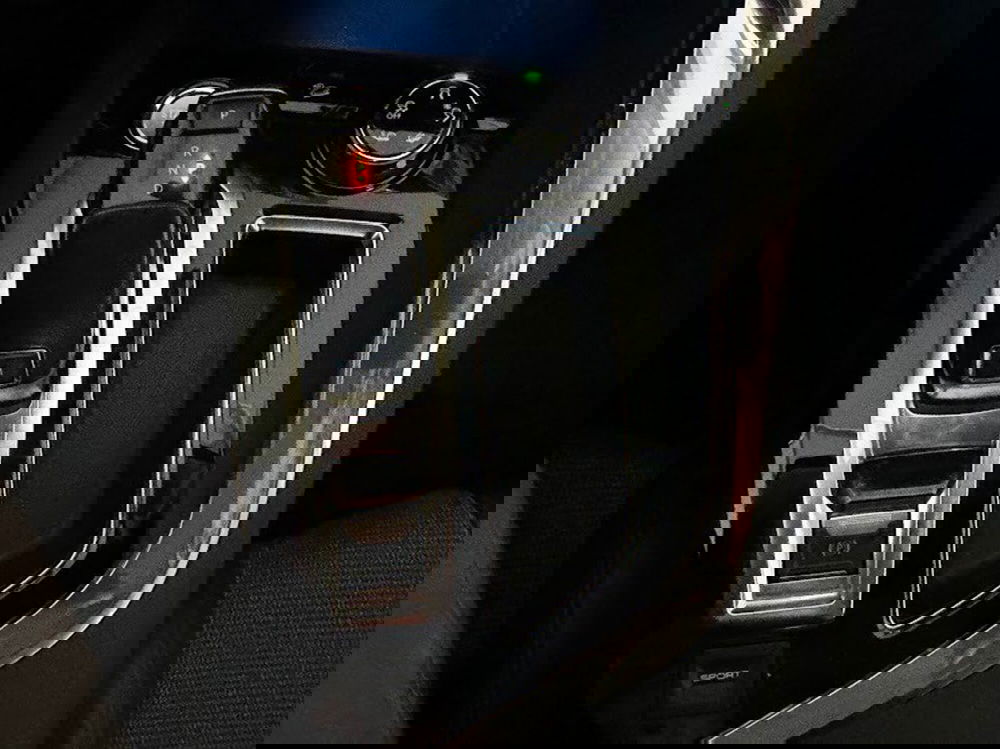 Peugeot 3008 usata a Perugia (9)