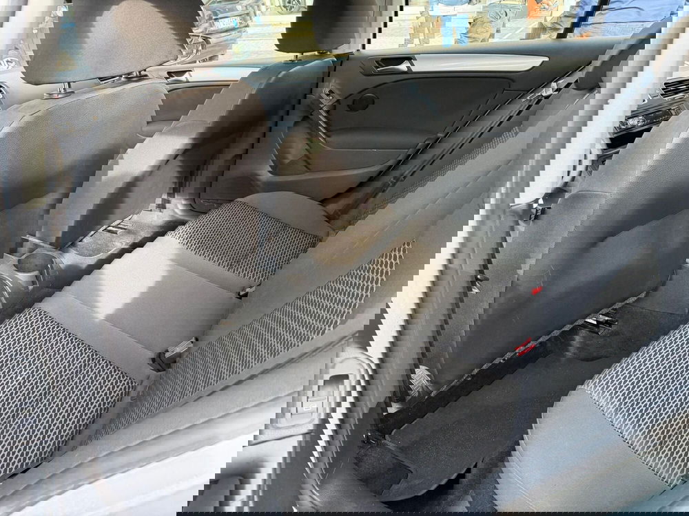 Volkswagen Golf usata a Genova (9)