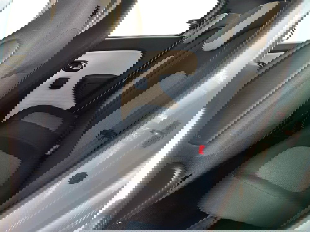 Renault Twingo usata a Roma (11)