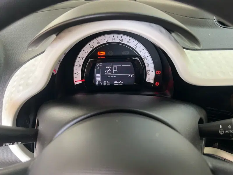 Renault Twingo usata a Roma (17)
