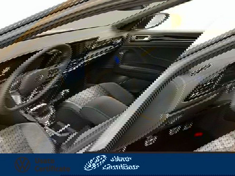 Volkswagen T-Roc nuova a Vicenza (7)