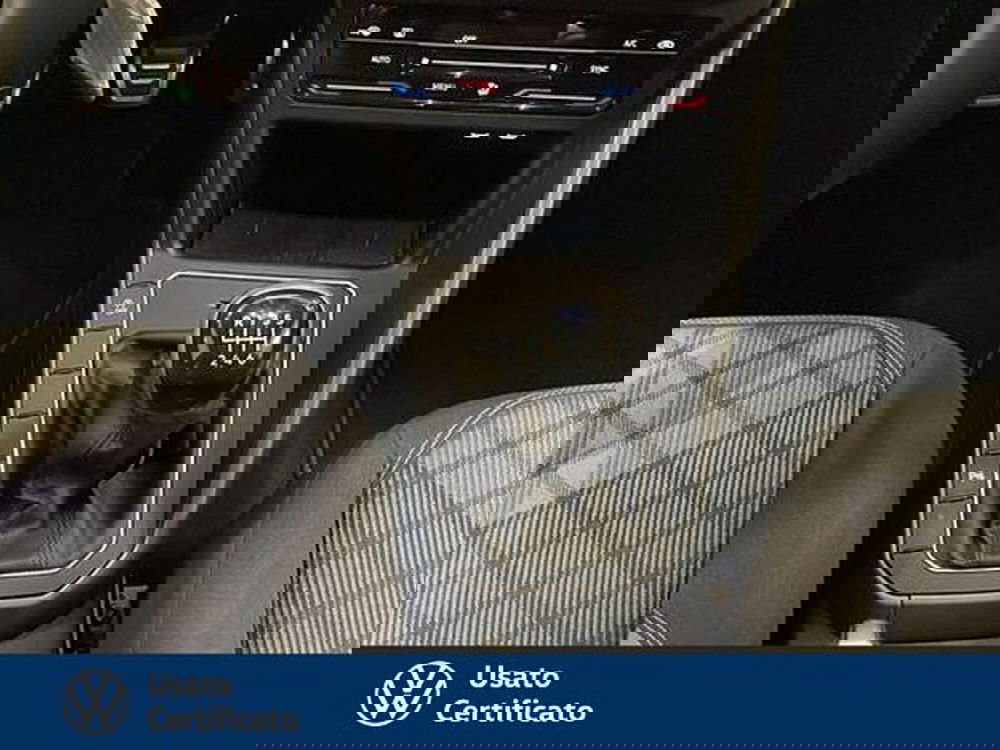 Volkswagen Taigo usata a Vicenza (11)