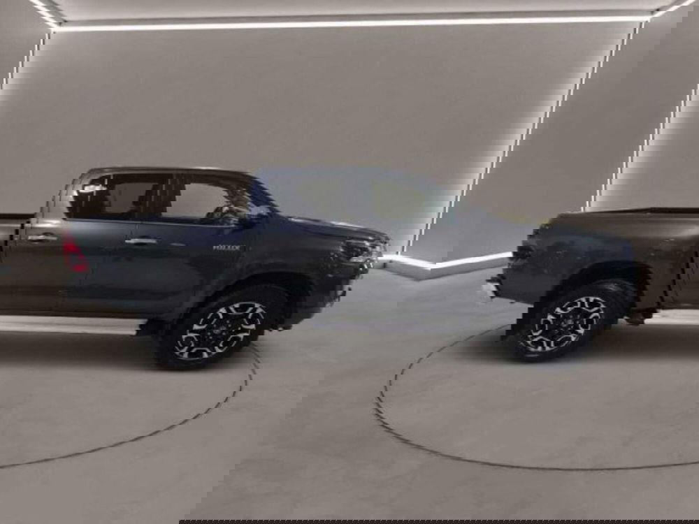 Toyota Hilux usata a Caltanissetta (5)