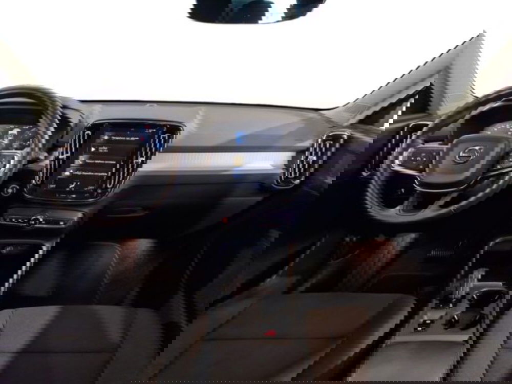 Volvo XC40 usata a Livorno (11)