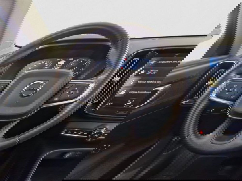 Volvo XC40 usata a Livorno (14)