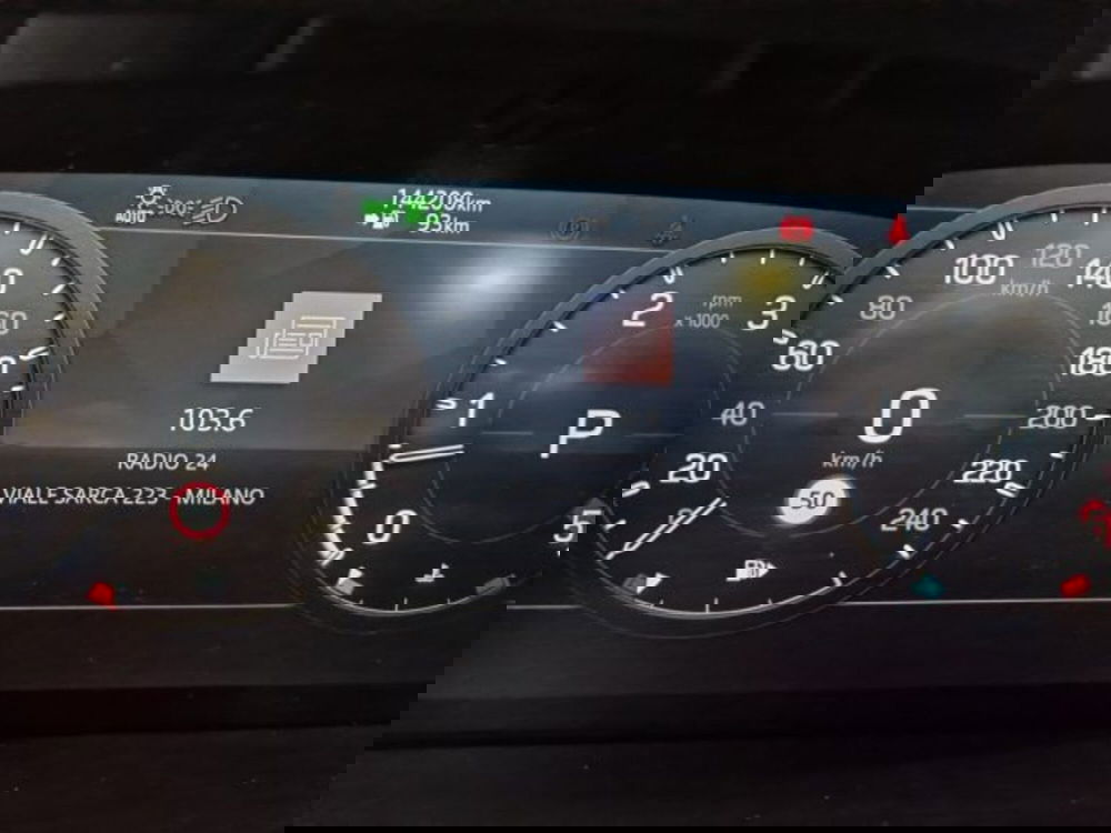 Land Rover Defender usata a Livorno (12)