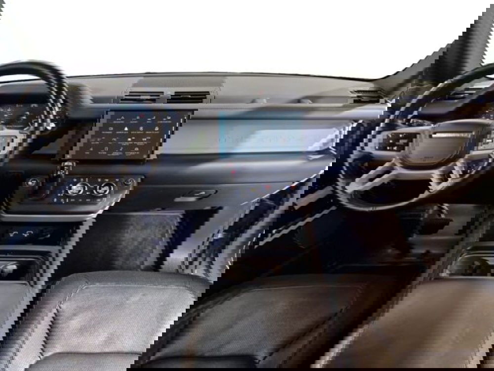 Land Rover Defender usata a Livorno (5)