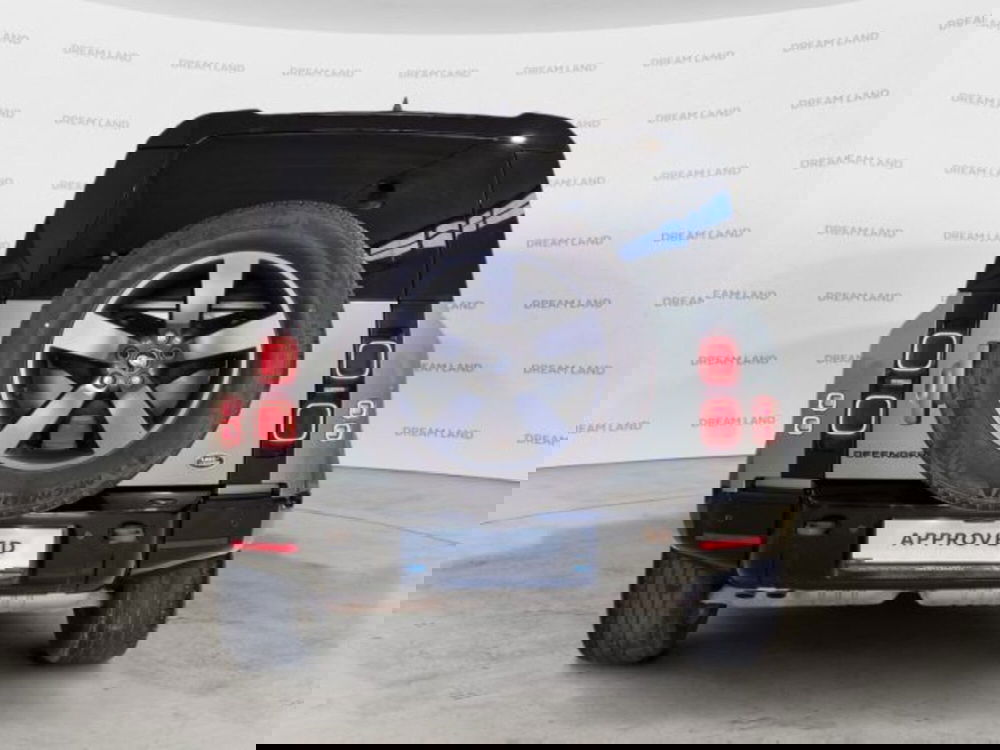 Land Rover Defender usata a Livorno (9)