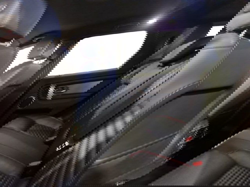 Land Rover Discovery Sport usata a Livorno (17)