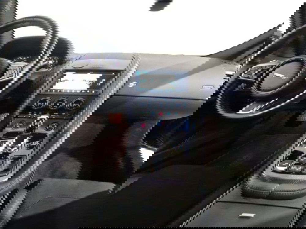 Jaguar F-Type Coupé usata a Livorno (15)