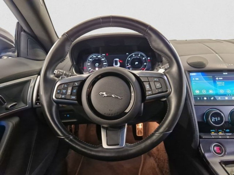 Jaguar F-Type Coupé usata a Livorno (12)