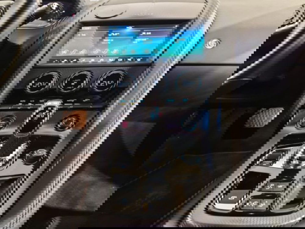 Jaguar F-Type Coupé usata a Livorno (17)