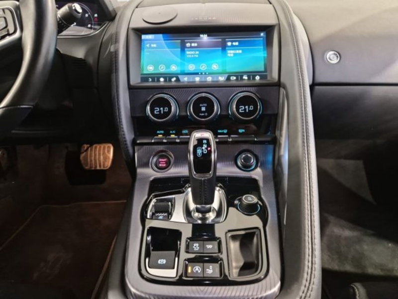 Jaguar F-Type Coupé usata a Livorno (13)