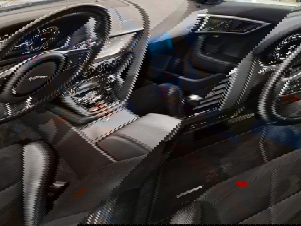 Jaguar F-Type Coupé usata a Livorno (6)