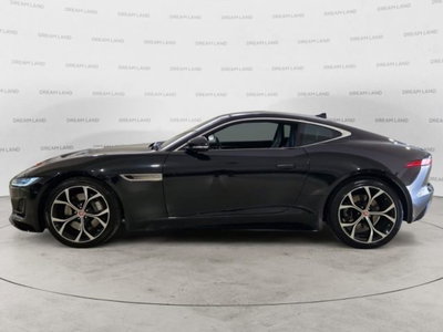 Jaguar F-Type Coup&eacute; 2.0 aut. Coup&eacute; R-Dynamic Black del 2023 usata a Livorno