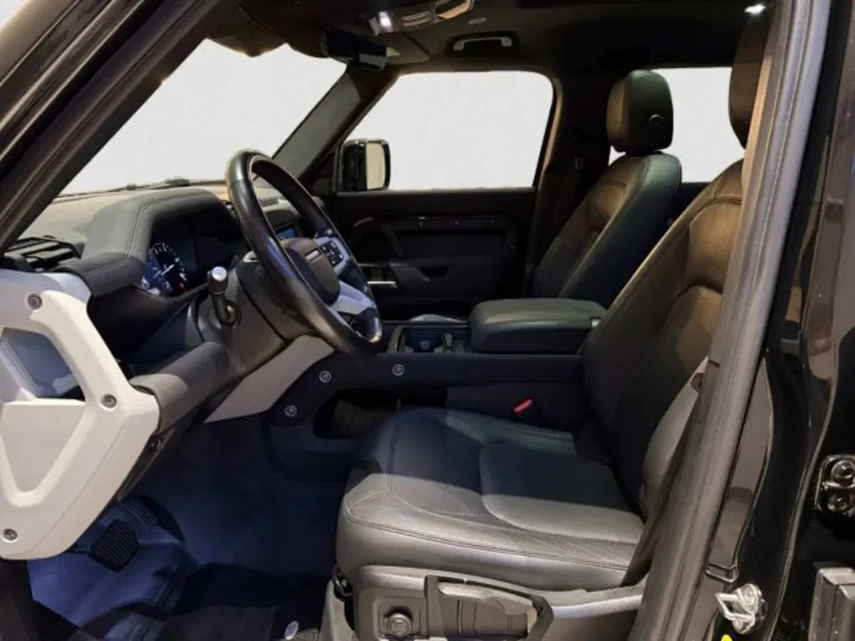 Land Rover Defender usata a Livorno (14)