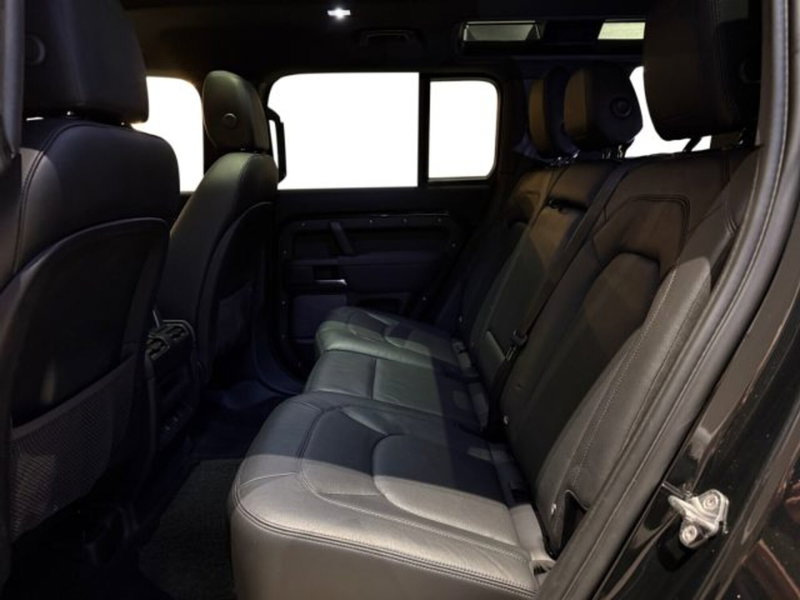 Land Rover Defender usata a Livorno (7)