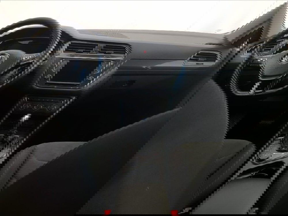 Volkswagen Tiguan usata a Lucca (13)