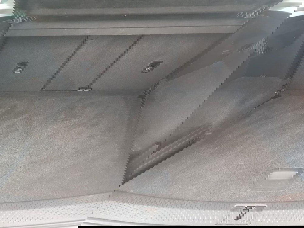 Volkswagen Tiguan usata a Lucca (15)