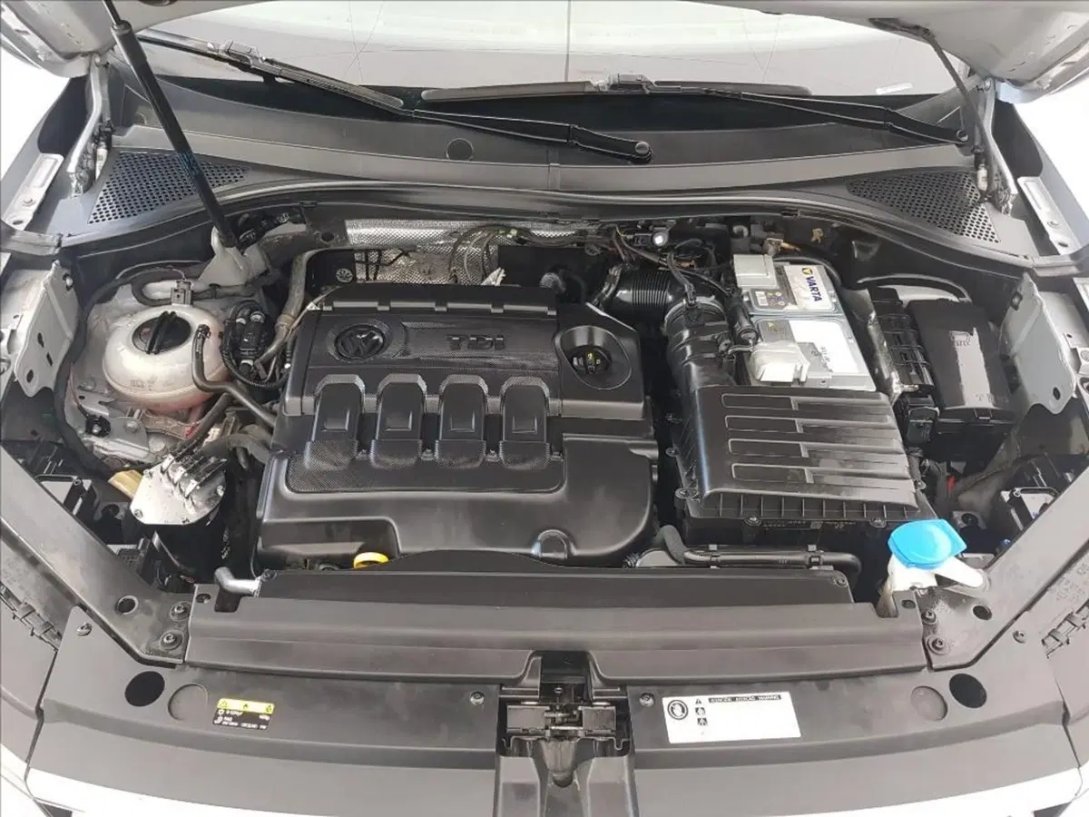 Volkswagen Tiguan usata a Lucca (17)
