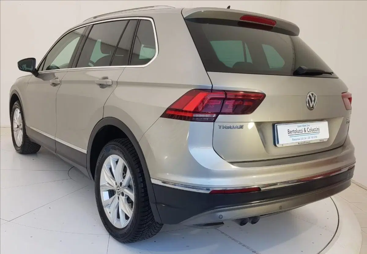 Volkswagen Tiguan usata a Lucca (4)