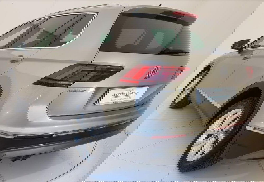 Volkswagen Tiguan usata a Lucca (4)