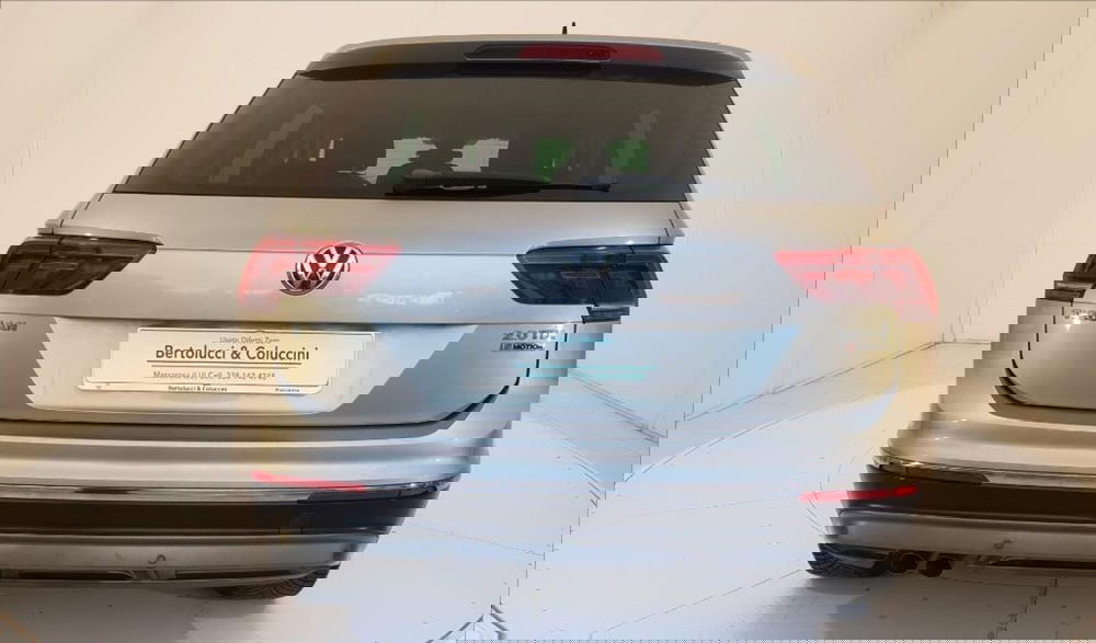 Volkswagen Tiguan usata a Lucca (5)