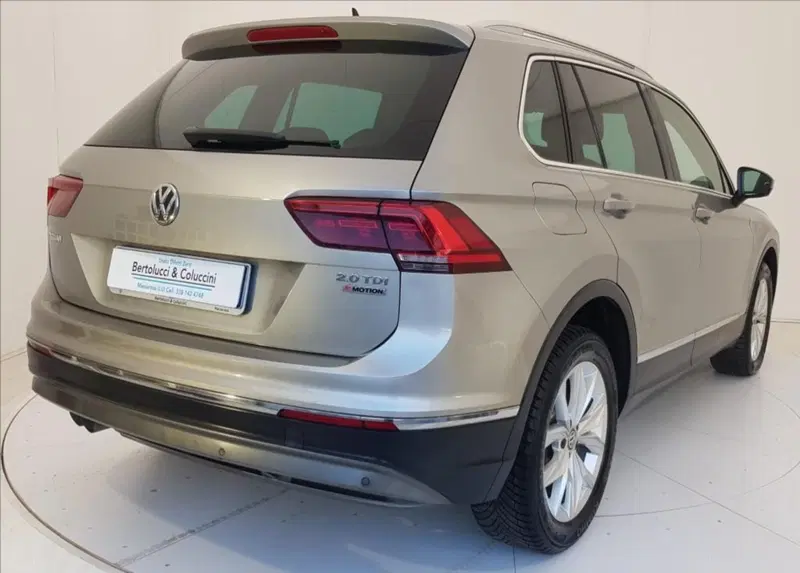 Volkswagen Tiguan usata a Lucca (6)