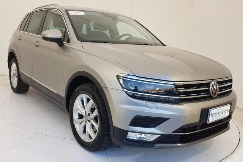 Volkswagen Tiguan usata a Lucca (8)