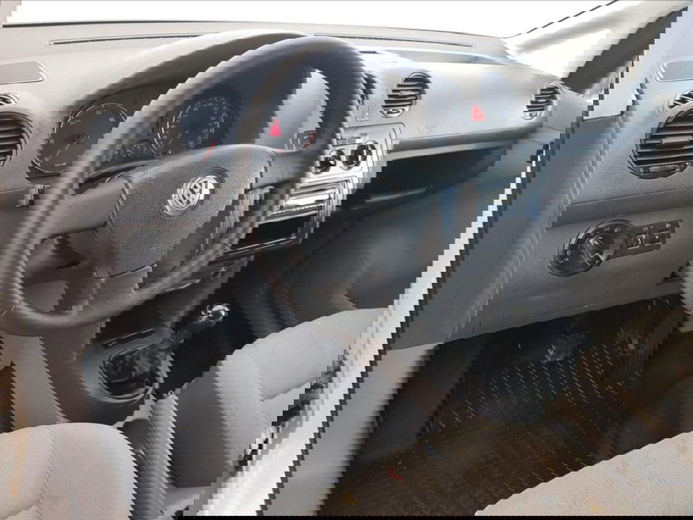 Volkswagen Veicoli Commerciali Caddy usata a Lucca (13)