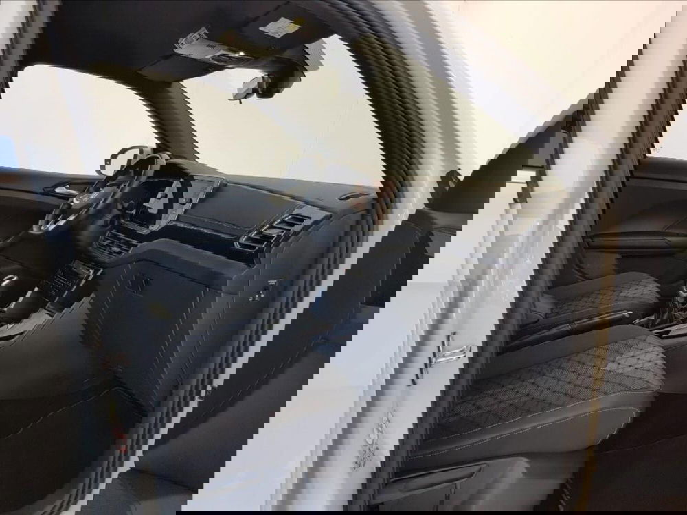 Volkswagen T-Cross usata a Lucca (10)