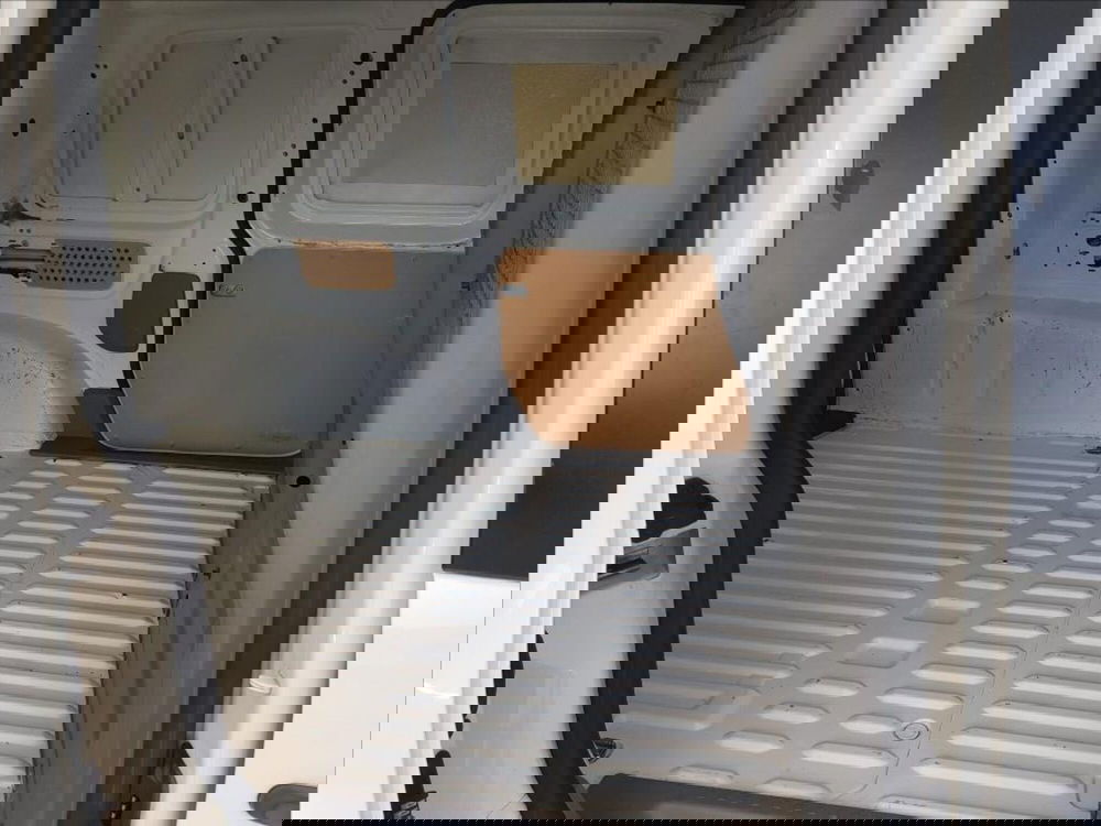 Volkswagen Veicoli Commerciali Caddy usata a Lucca (12)