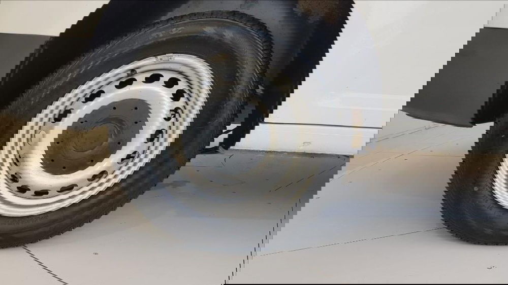 Volkswagen Veicoli Commerciali Caddy usata a Lucca (9)