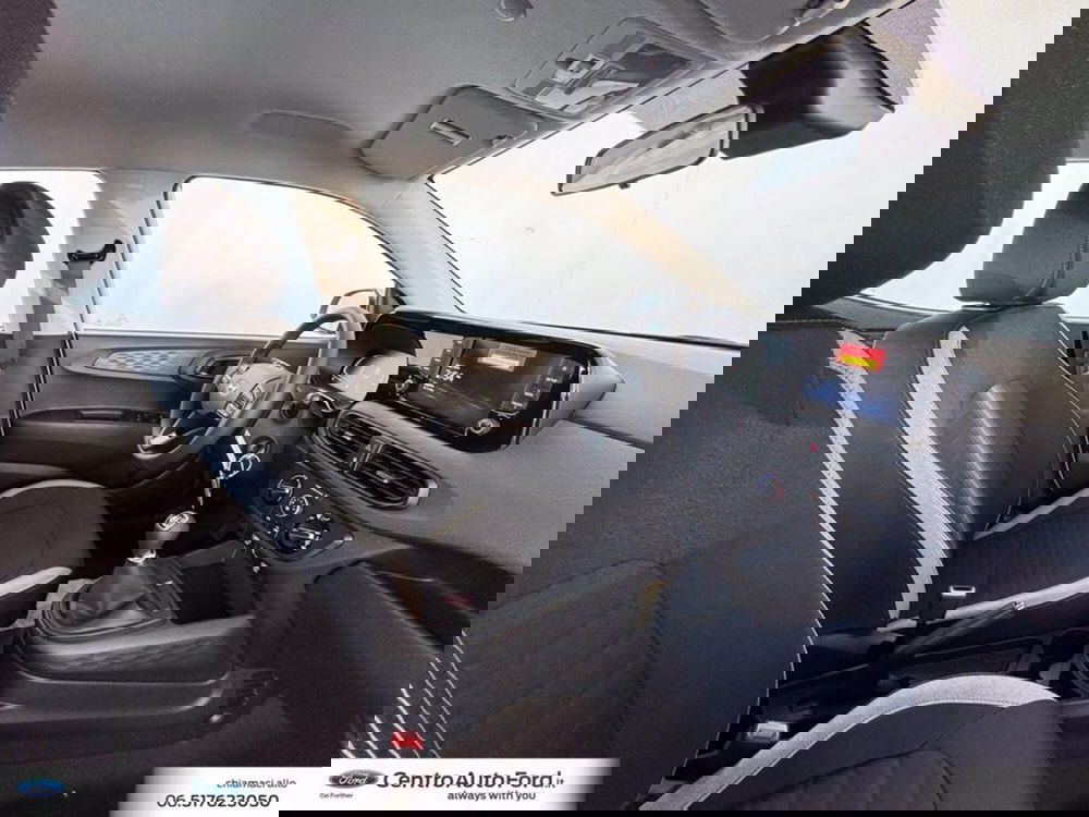 Hyundai i10 nuova a Roma (6)