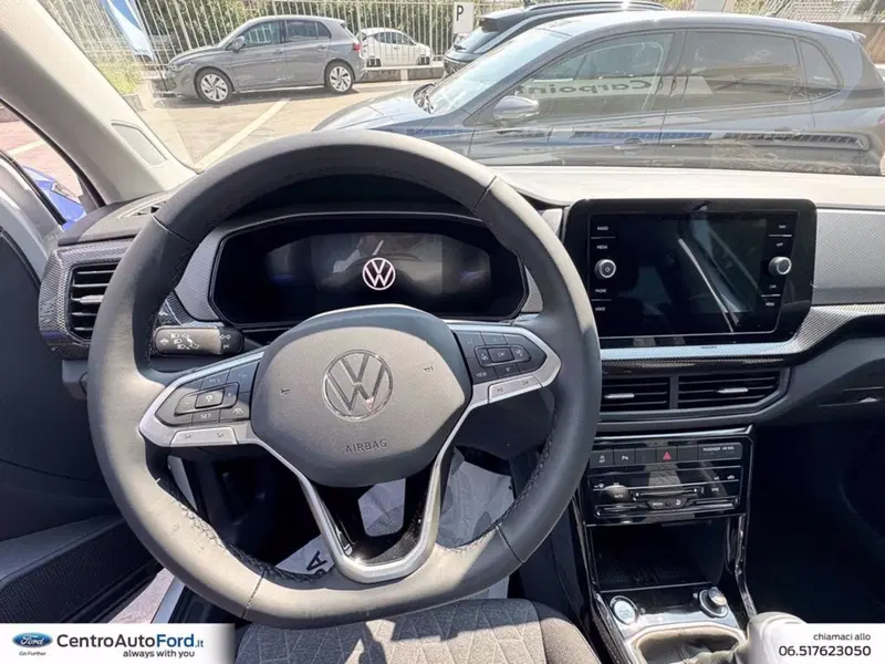 Volkswagen T-Cross nuova a Roma (9)